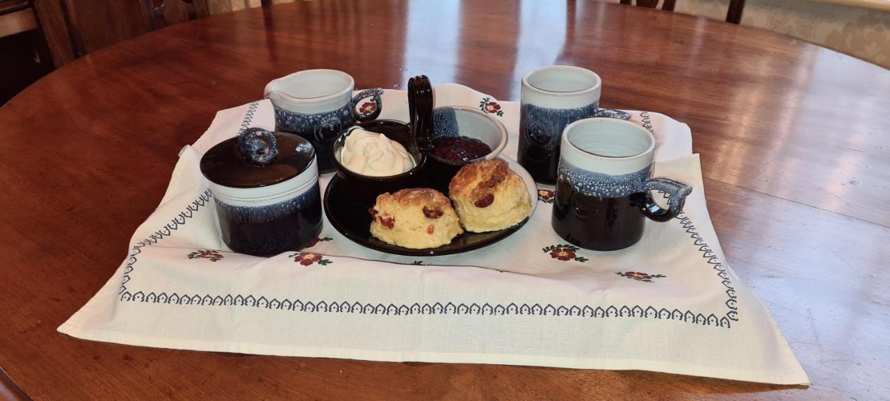 Bed and Breakfast Brookvale Wellingtonbridge Екстер'єр фото