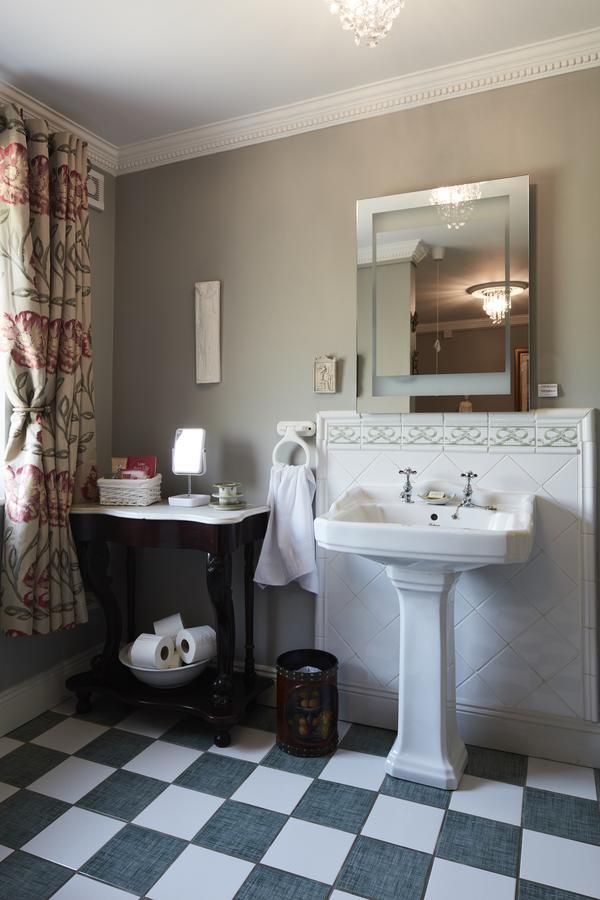 Bed and Breakfast Brookvale Wellingtonbridge Екстер'єр фото